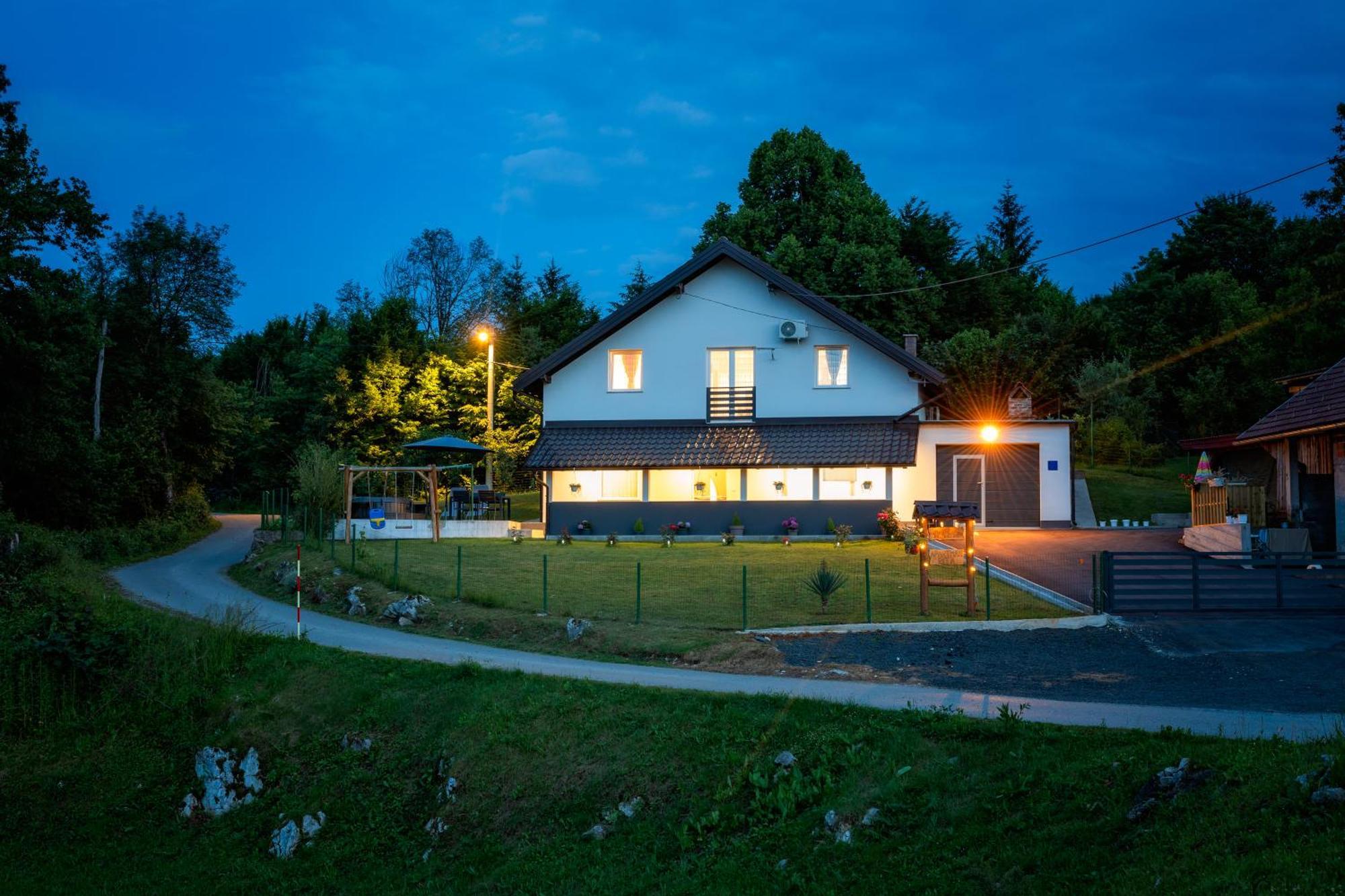 Apartman Rita Slunj Exteriör bild