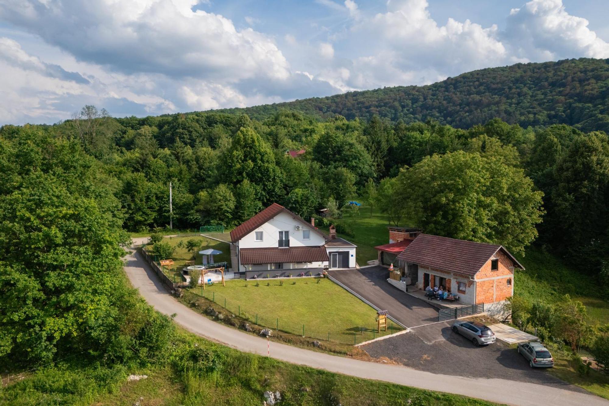 Apartman Rita Slunj Exteriör bild
